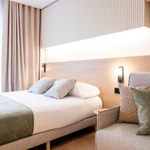 Aparthotel Atenea Calabria, Barcelona